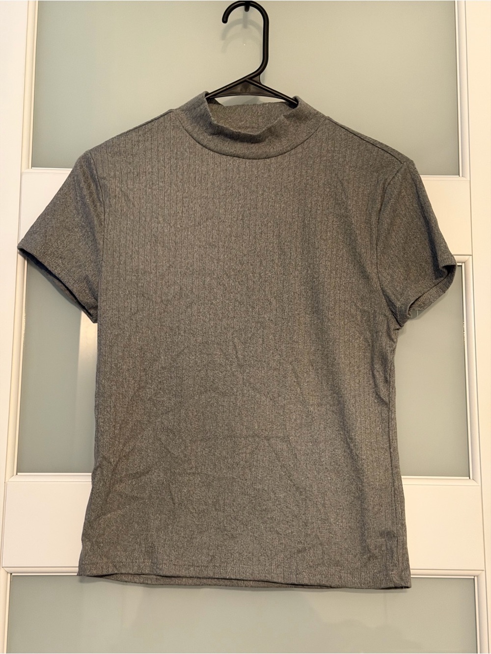 eye candy Gray Ribbed Mock Neck Tee